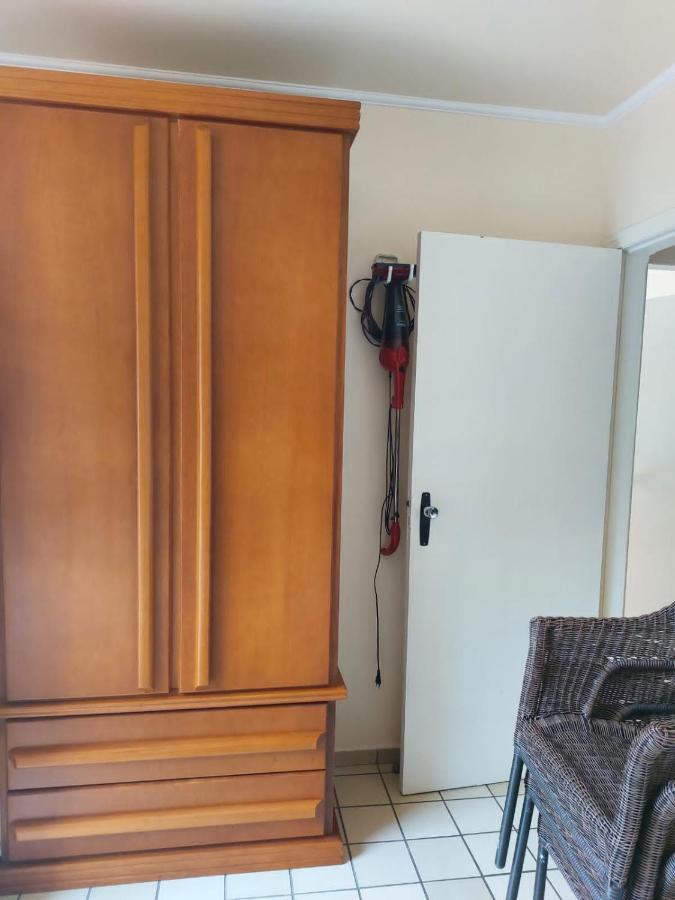 Climatizado , Grande, Sp Apartamento *