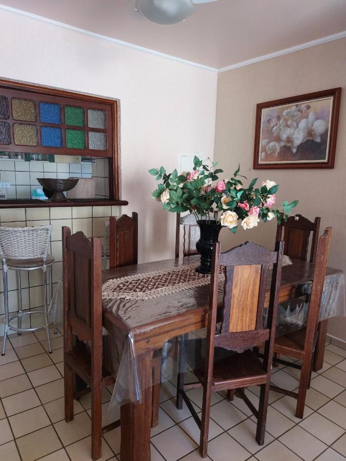 Apartamento Climatizado , Grande, Sp *