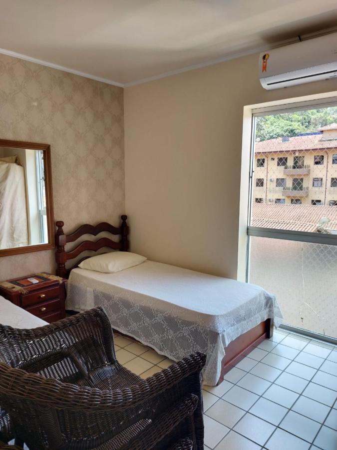 Climatizado , Grande, Sp Apartamento *